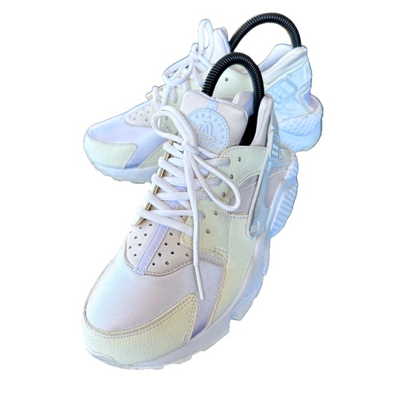 Nike Air Huarache Women’s Athletic Sneakers White / Pure Platinum Size 7 - Picture 4 of 7